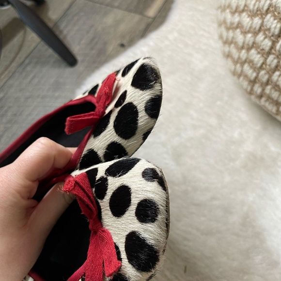 Boden Red Bow Calf Hair Ballet Flats - Picture 5 of 7